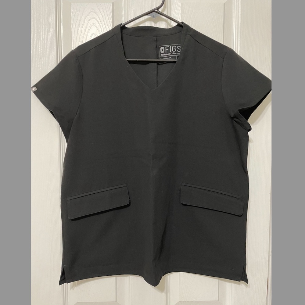 FIGS Limited Edition Scrub Top (Black, Size Medium)
